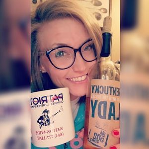 Meet your Posher, Allyson